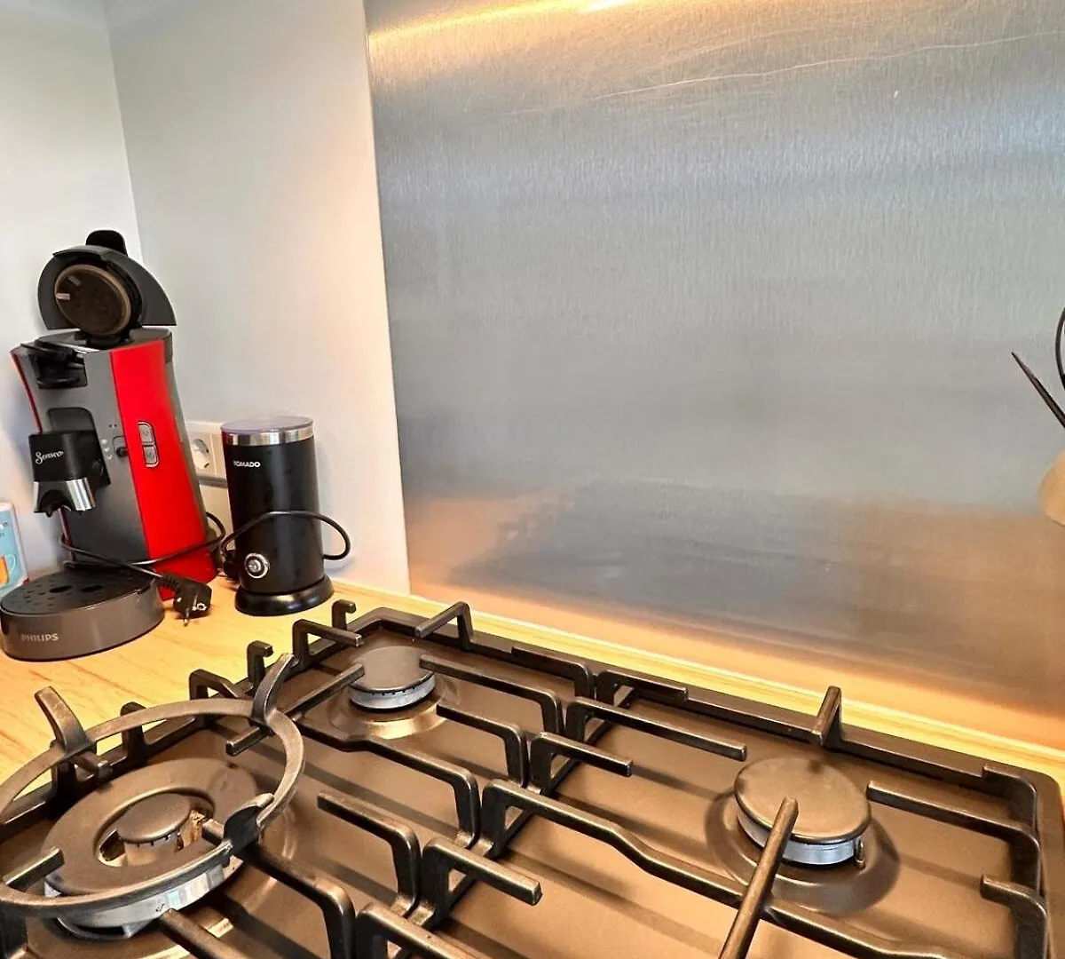 De Schelp 28, Free Parking Daire Zandvoort