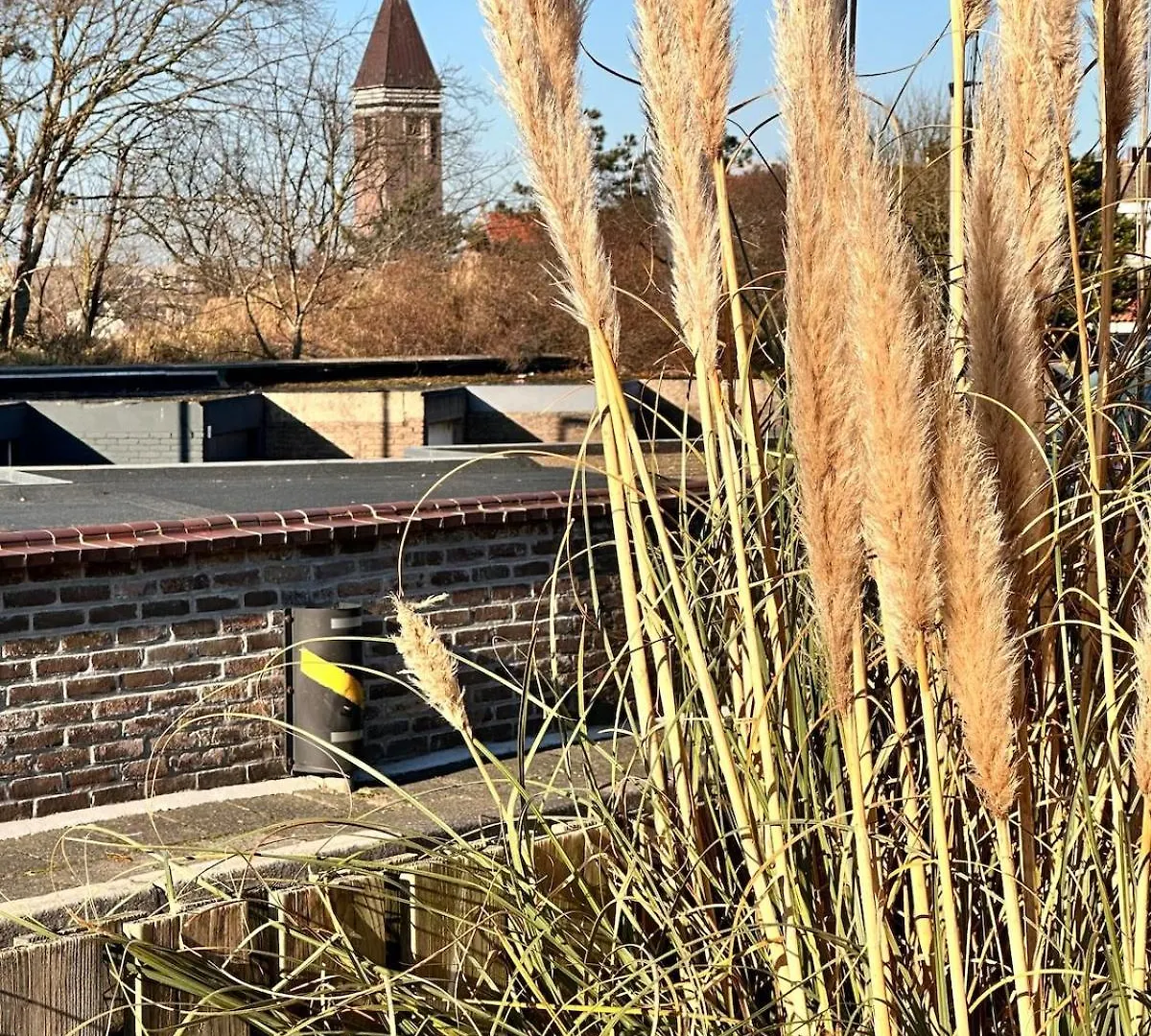 De Schelp 28, Free Parking Daire Zandvoort
